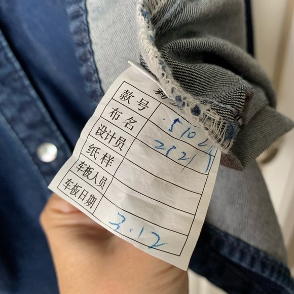 Isabel Hayley Chambray Embroidered Top - Picture 4 of 5